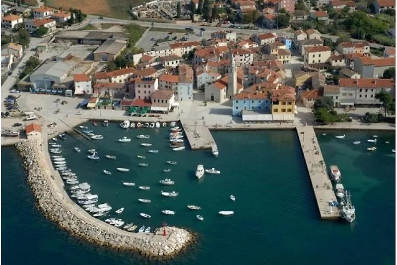 Hukic A2 And A1 Apartment Fazana